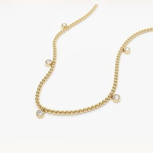 Elegant White 14k Gold Necklace with Diamonds